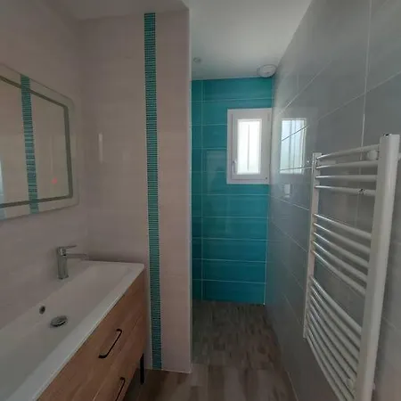 A Tribord: Maison Chaleureuse A 5min De La Holiday home